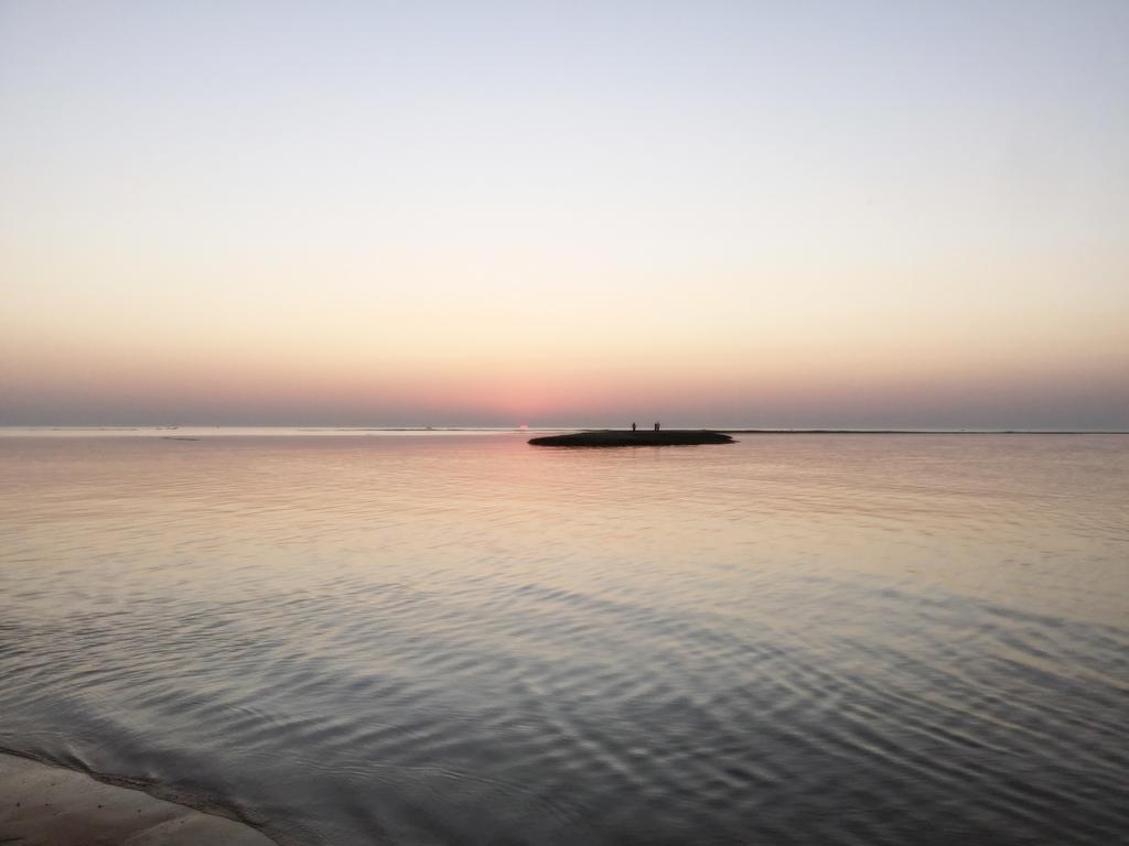 Отель Slowlife Beach Nai Yang Экстерьер фото